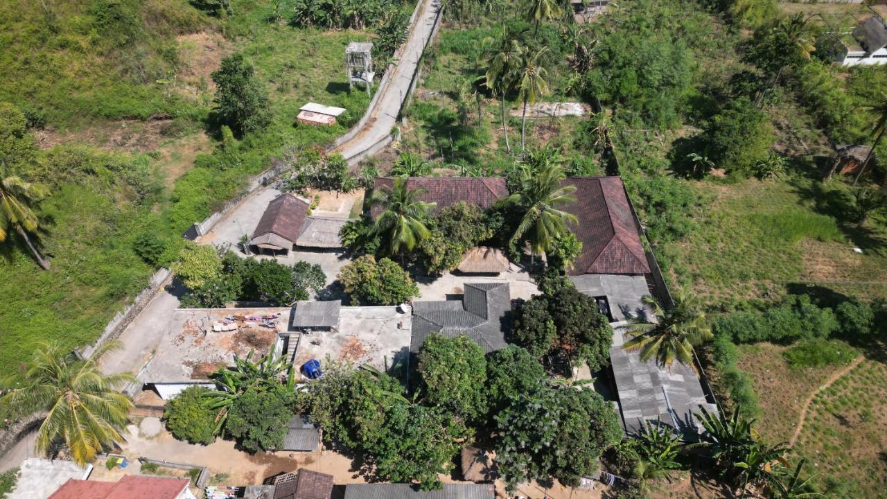 Rasti 2 Homestay Kuta  ภายนอก รูปภาพ