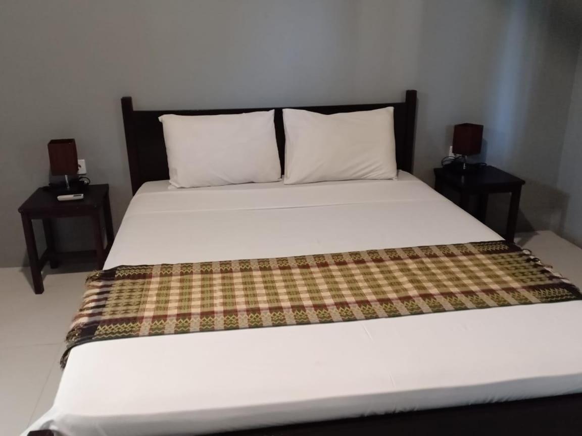 Rasti 2 Homestay Kuta  ภายนอก รูปภาพ